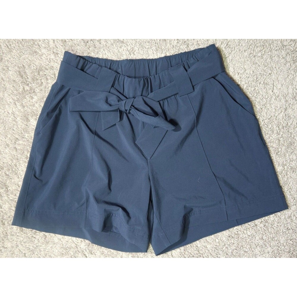 Athleta Destination Shorts Navy Blue Women's size 6 Dress Classic 5" inseam
